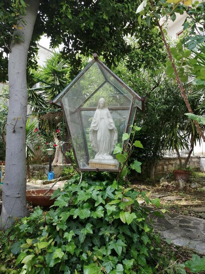 Il Giardino Della Nonna Apartment Алберобело Екстериор снимка